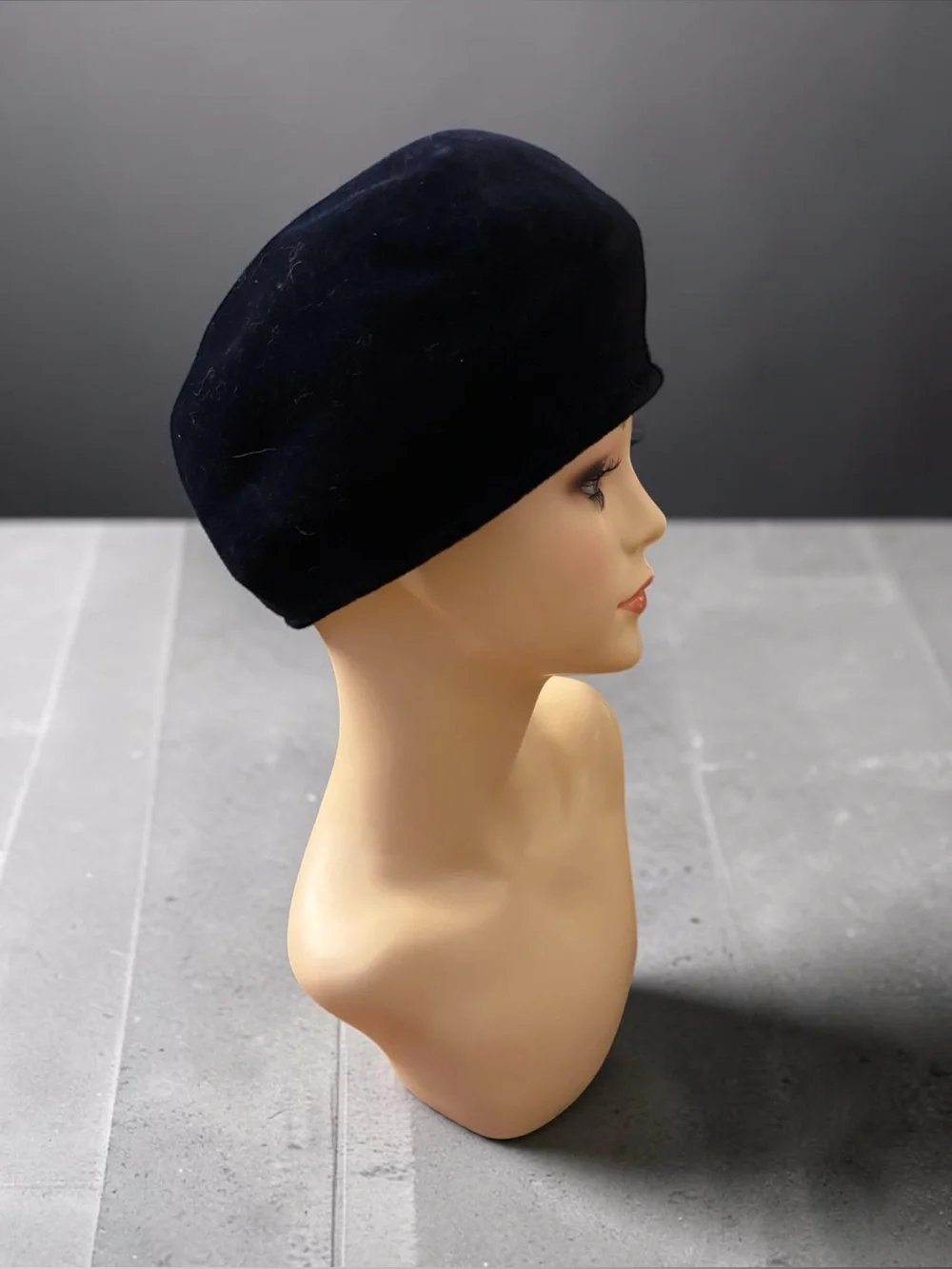 N/A vintage black
